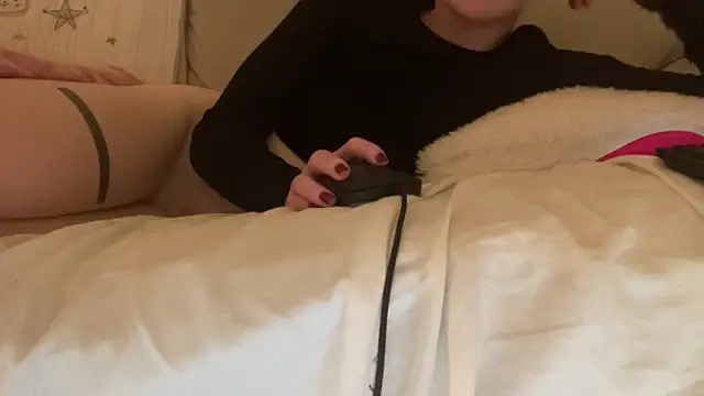 Snapshot of ijustturned18today chatting on 02.21.26 ijustturned18today online show from 02.21.26