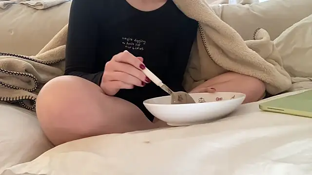 ijustturned18today online show from 04.27.26