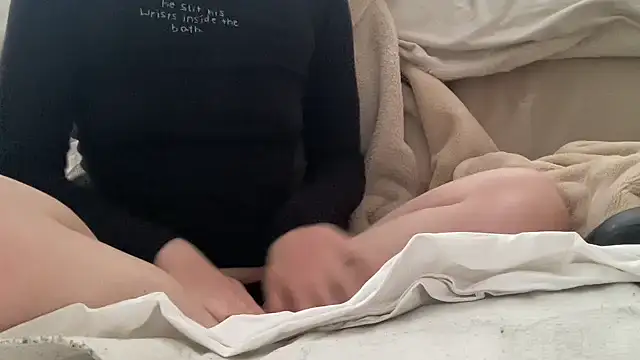 ijustturned18today online show from 05.04.26