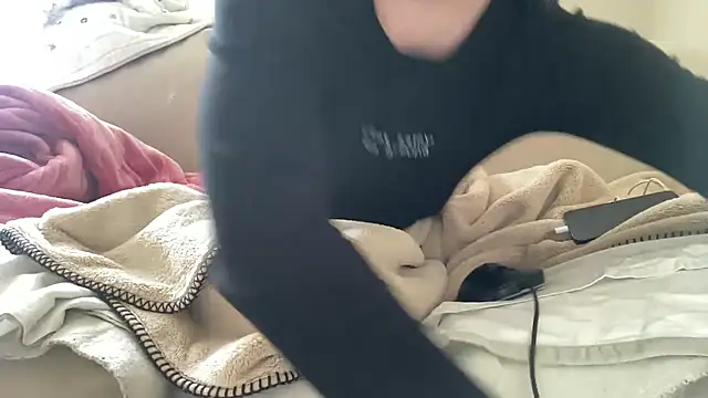 ijustturned18today online show from 05.15.26