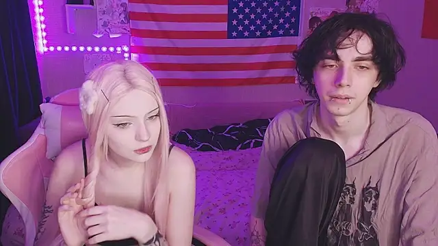 Snapshot of midnight_memories chatting on 02.16.26 midnight memories online show from 02.16.26