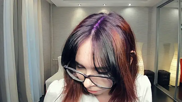 TempieLegrant online show from 12.16.25