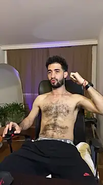 Snapshot of _YOURHERO chatting on 12.15.25 YOURHERO online show from 12.15.25