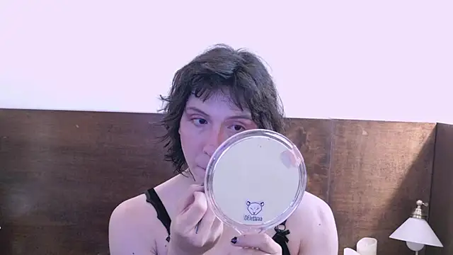 Shelly bat online show from 07.14.26