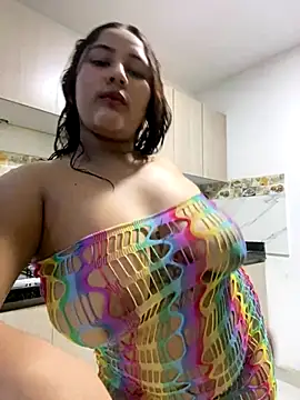 Snapshot of TiifanyGrey chatting on 12.18.25 TiifanyGrey online show from 12.18.25