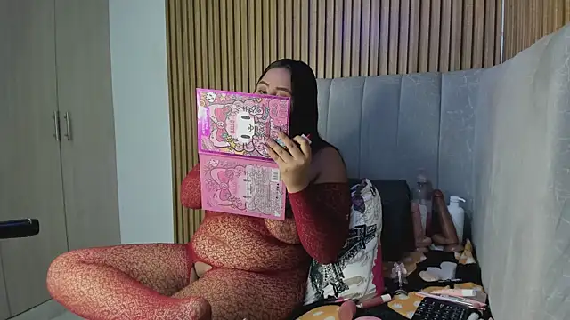 Snapshot of TiifanyGrey chatting on 01.13.26 TiifanyGrey online show from 01.13.26