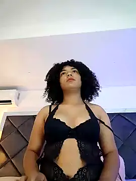 LunaaCurly online show from 03.13.26