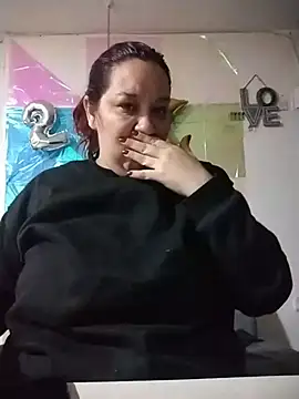 Snapshot of sharon_G chatting on 06.14.26 sharon G online show from 06.14.26
