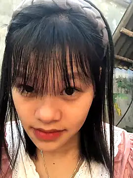 Snapshot of Pege-nii chatting on 12.15.25 Pege-nii online show from 12.15.25