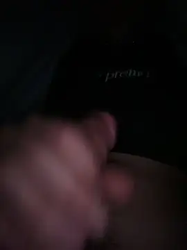 Snapshot of claudio18anni chatting on 12.20.25 claudio18anni online show from 12.20.25