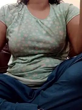 Snapshot of nosrat014 chatting on 02.10.26 nosrat014 online show from 02.10.26