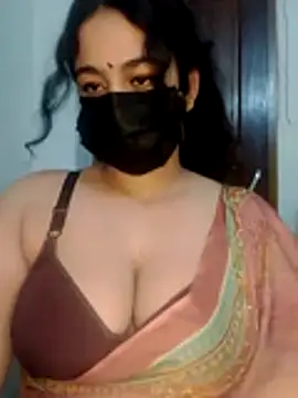 Snapshot of nosrat014 chatting on 03.11.26 nosrat014 online show from 03.11.26