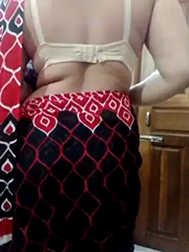 Snapshot of nosrat014 chatting on 03.24.26 nosrat014 online show from 03.24.26