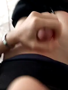 Snapshot of ardakoli chatting on 12.19.25 ardakoli online show from 12.19.25