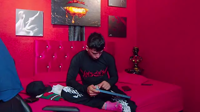 Snapshot of MagnusKnight_ chatting on 01.12.26 MagnusKnight online show from 01.12.26