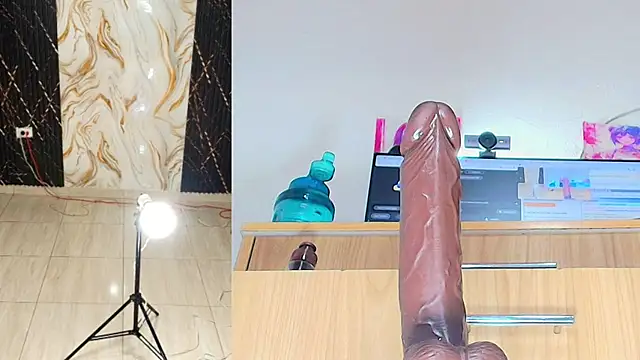 aisha funny online show from 06.24.26