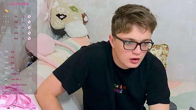 robertkingsize online show from 12.15.25