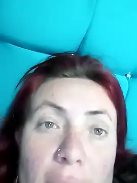 Snapshot of Annelis1 chatting on 12.16.25 Annelis1 online show from 12.16.25