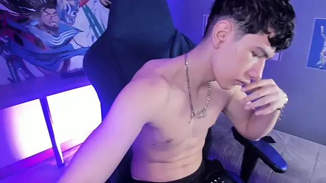 Criss Adams online show from 03.04.26