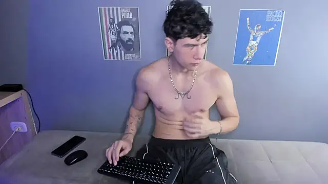 Criss Adams online show from 03.05.26