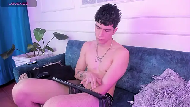 Criss Adams online show from 03.17.26