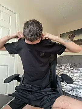 Juliann69Ramiro online show from 03.05.26