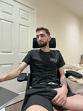 Juliann69Ramiro online show from 03.16.26