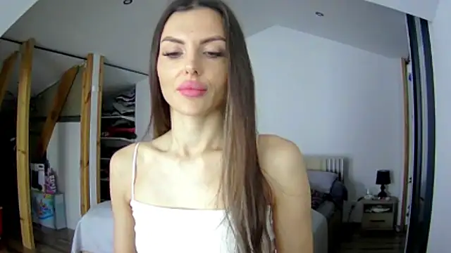 Snapshot of Addisonadore chatting on 04.21.26 Addisonadore online show from 04.21.26
