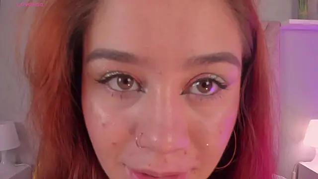 Amelia Saenz  online show from 06.17.26