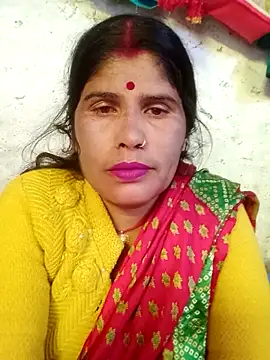 Snapshot of Mahi_bigg chatting on 12.15.25 Mahi bigg online show from 12.15.25