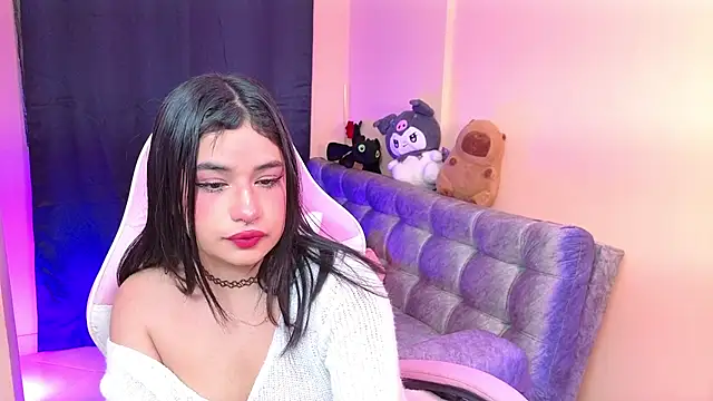 Snapshot of bonnieTaylor1 chatting on 12.14.25 bonnieTaylor1 online show from 12.14.25