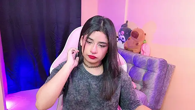 bonnieTaylor1 online show from 12.18.25