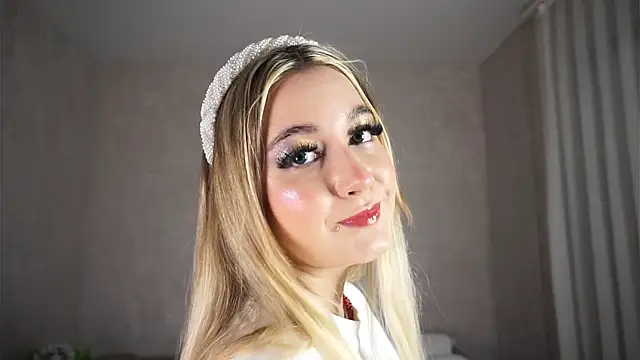 AlessandraPatel online show from 12.14.25