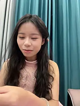 Snapshot of Kawaii-P chatting on 01.05.26 Kawaii-P online show from 01.05.26