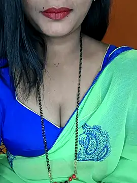 Snapshot of Rachu_love chatting on 12.15.25 Rachu love online show from 12.15.25