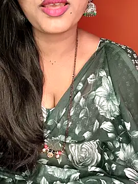 Snapshot of Rachu_love chatting on 02.04.26 Rachu love online show from 02.04.26