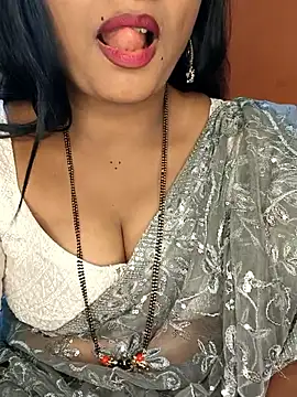 Snapshot of Rachu_love chatting on 02.05.26 Rachu love online show from 02.05.26