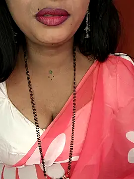 Snapshot of Rachu_love chatting on 02.26.26 Rachu love online show from 02.26.26