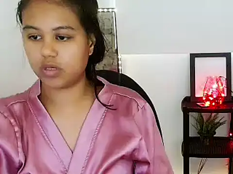 Snapshot of Shawnycarson chatting on 06.25.26 Shawnycarson online show from 06.25.26