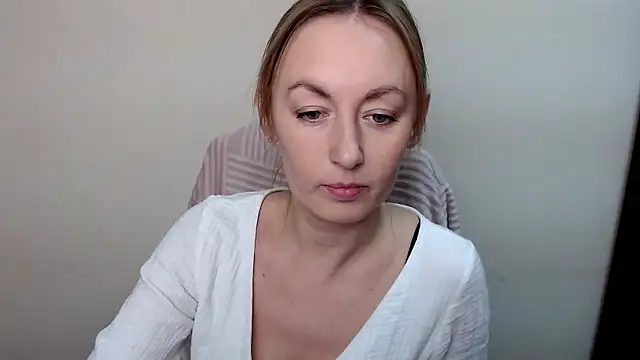 LiaSeass  online show from 01.15.26