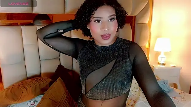 Snapshot of ivvysoulhot chatting on 12.16.25 ivvysoulhot online show from 12.16.25