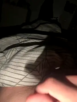 Snapshot of romeoooo01 chatting on 12.14.25 romeoooo01 online show from 12.14.25