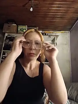 Snapshot of cari75 chatting on 06.17.26 cari75 online show from 06.17.26