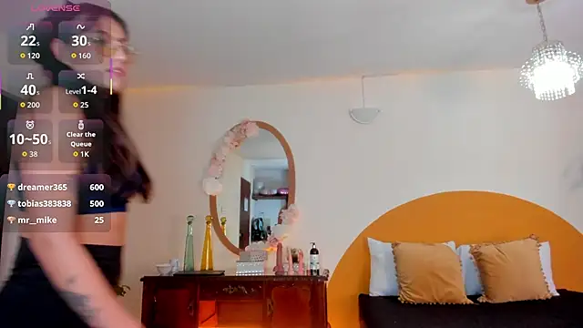 liaa moretti  online show from 02.03.26