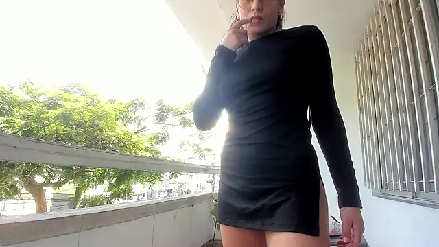 liaa moretti  online show from 03.14.26