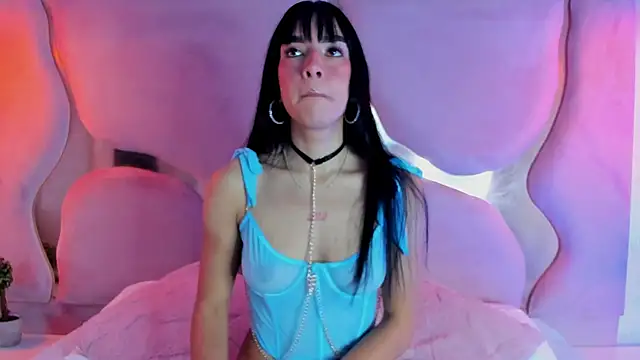 lunajones   online show from 12.13.25