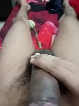 Snapshot of bigg_dickkk69 chatting on 04.27.26 bigg dickkk69 online show from 04.27.26