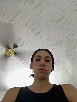 lunaluxury22 online show from 04.29.26