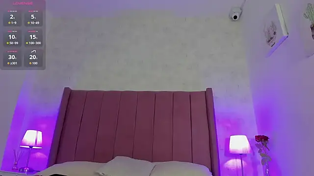 Snapshot of Yuliana-ambell chatting on 07.30.26 Yuliana-ambell online show from 07.30.26