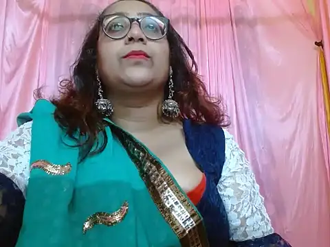 MISTI KOLK online show from 01.07.26